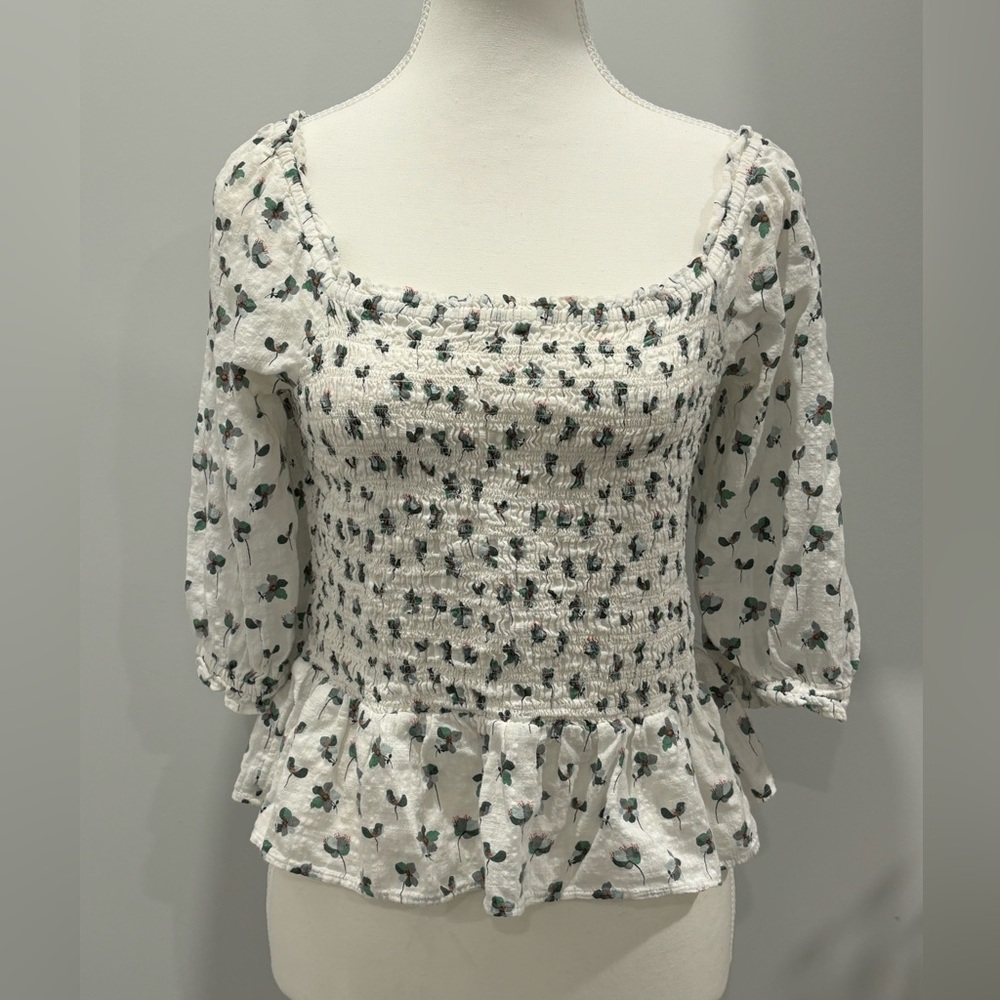Loft Smocked Floral Poplum Puff Sleeve Top Size M St Patrick Irish Easter Spring